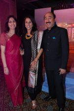 Shobha De at the Launch of Zoya Banaras collection by Taj Khazana on 22nd Aug 2012 (107).JPG